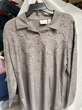 Chico's Taupe Textured Satin Button-Front Blouse